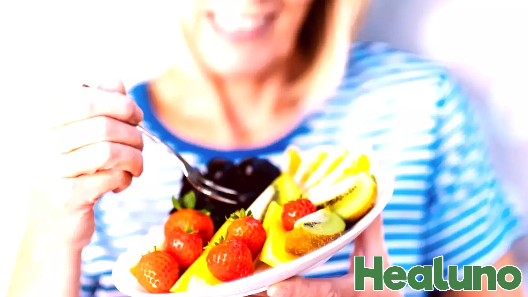 Eating Two Kiwis Daily for Better Digestion and Cancer Prevention