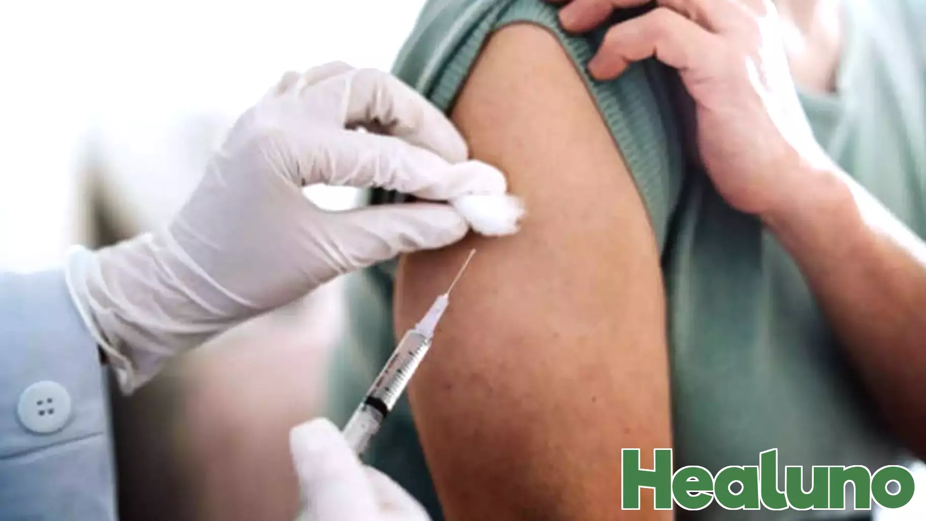 Metro Health hosts back-to-school vaccine clinic for Immunization Awareness Month