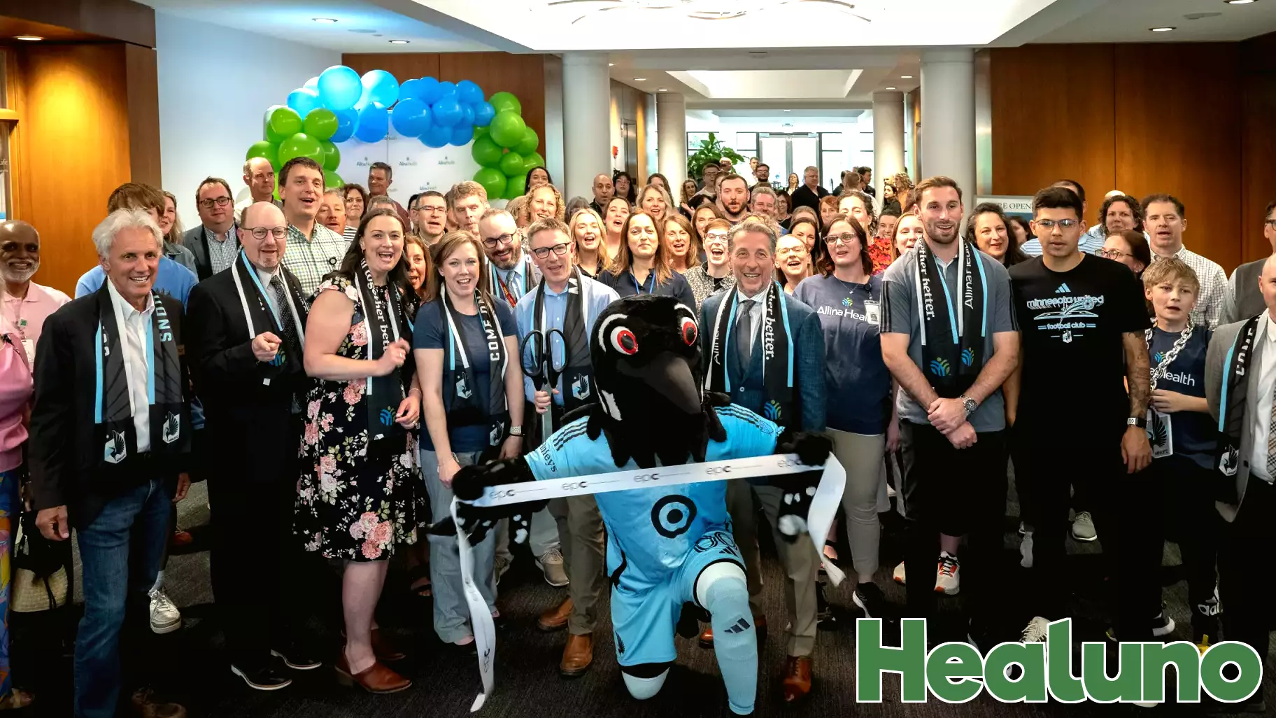 Ribbon-Cutting Ceremony Marks New Health Services at Eden Prairie Clinic