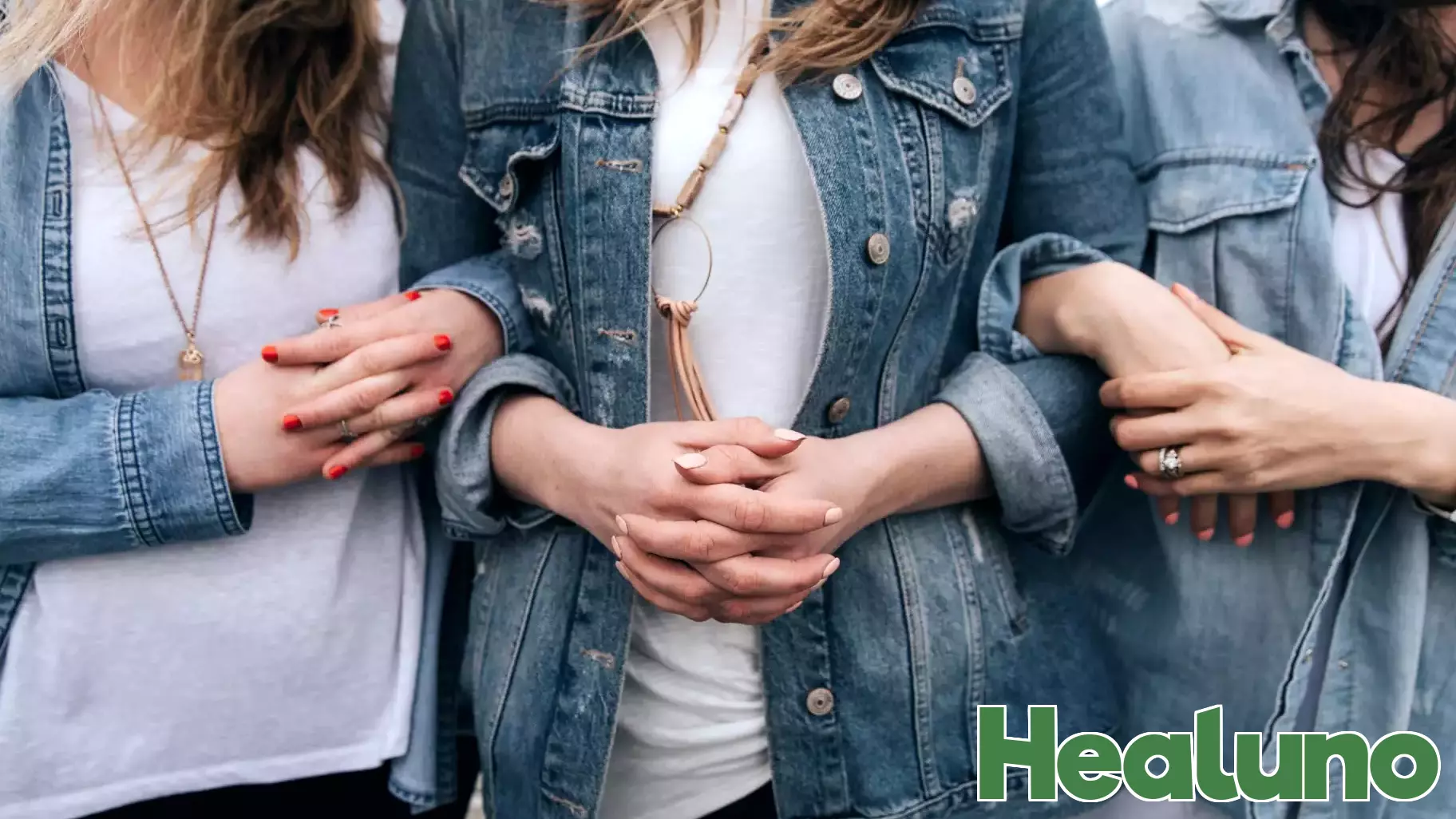 Small bowel microbiome offers clues to women's health