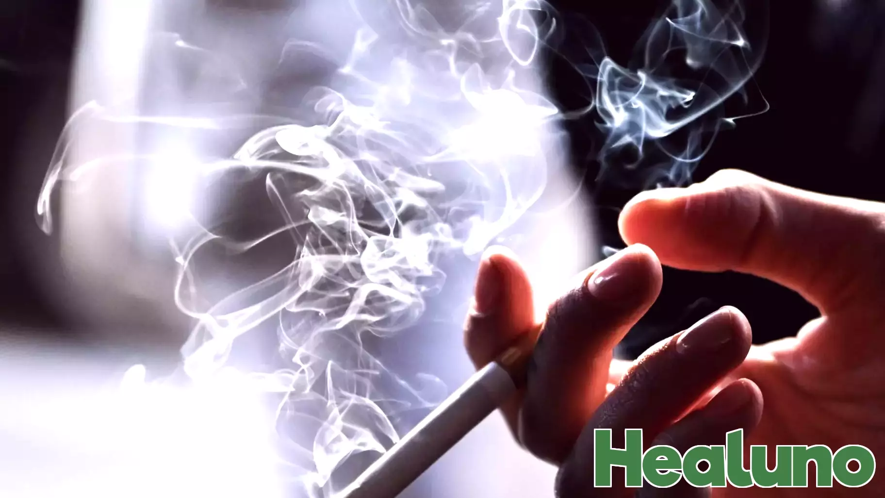 Smoking's Cool Factor Returns, Alarming Health Experts