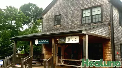 Montessori locks up for mental health incident nearby 