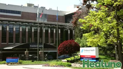 Thousands of Endeavor Health nurses look to unionize over pay cuts, staffing conditions